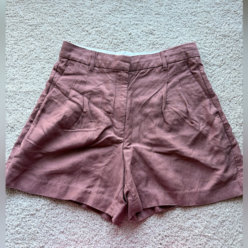 Aritzia Wilfred linen shorts